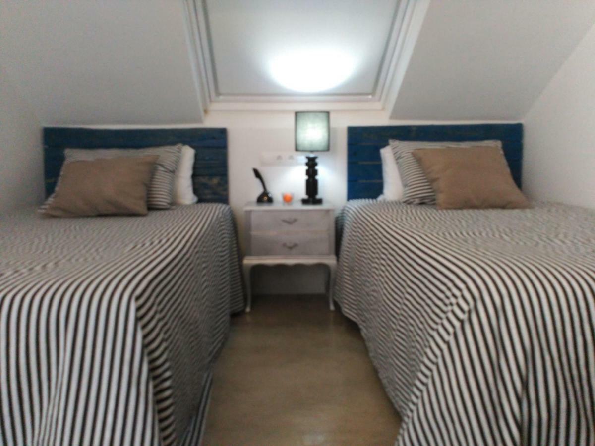 הוילה אגאטה Vilna House With Private Pool, Jacuzzi And Garden -Optional Pool And Jacuzzi Heating מראה חיצוני תמונה