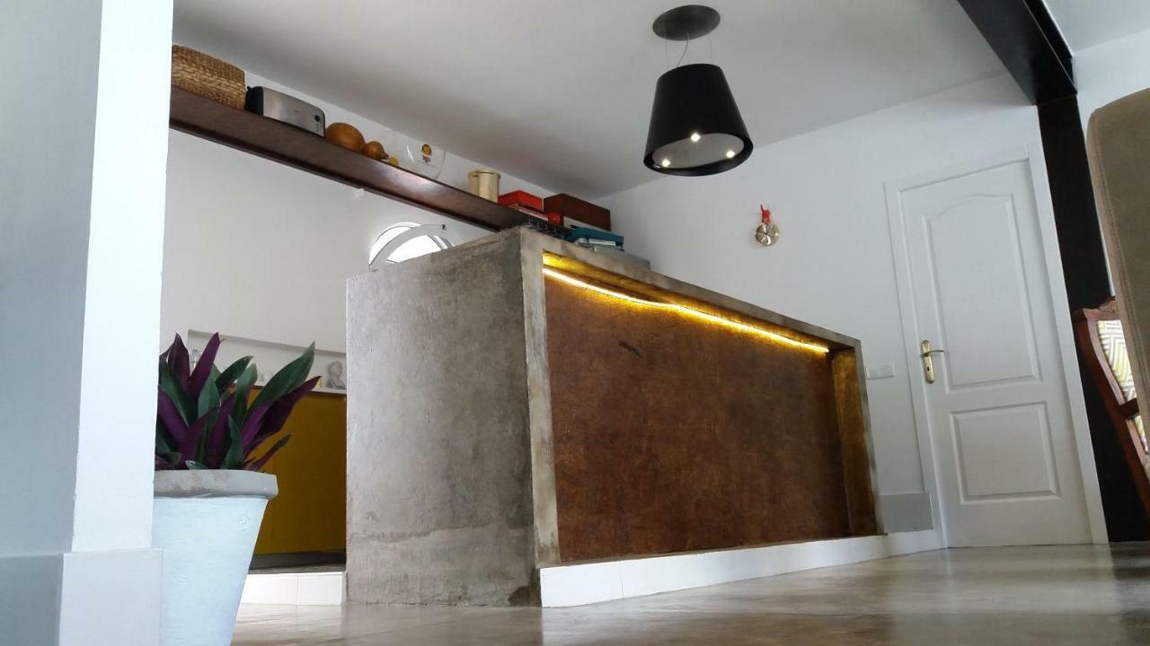 הוילה אגאטה Vilna House With Private Pool, Jacuzzi And Garden -Optional Pool And Jacuzzi Heating מראה חיצוני תמונה